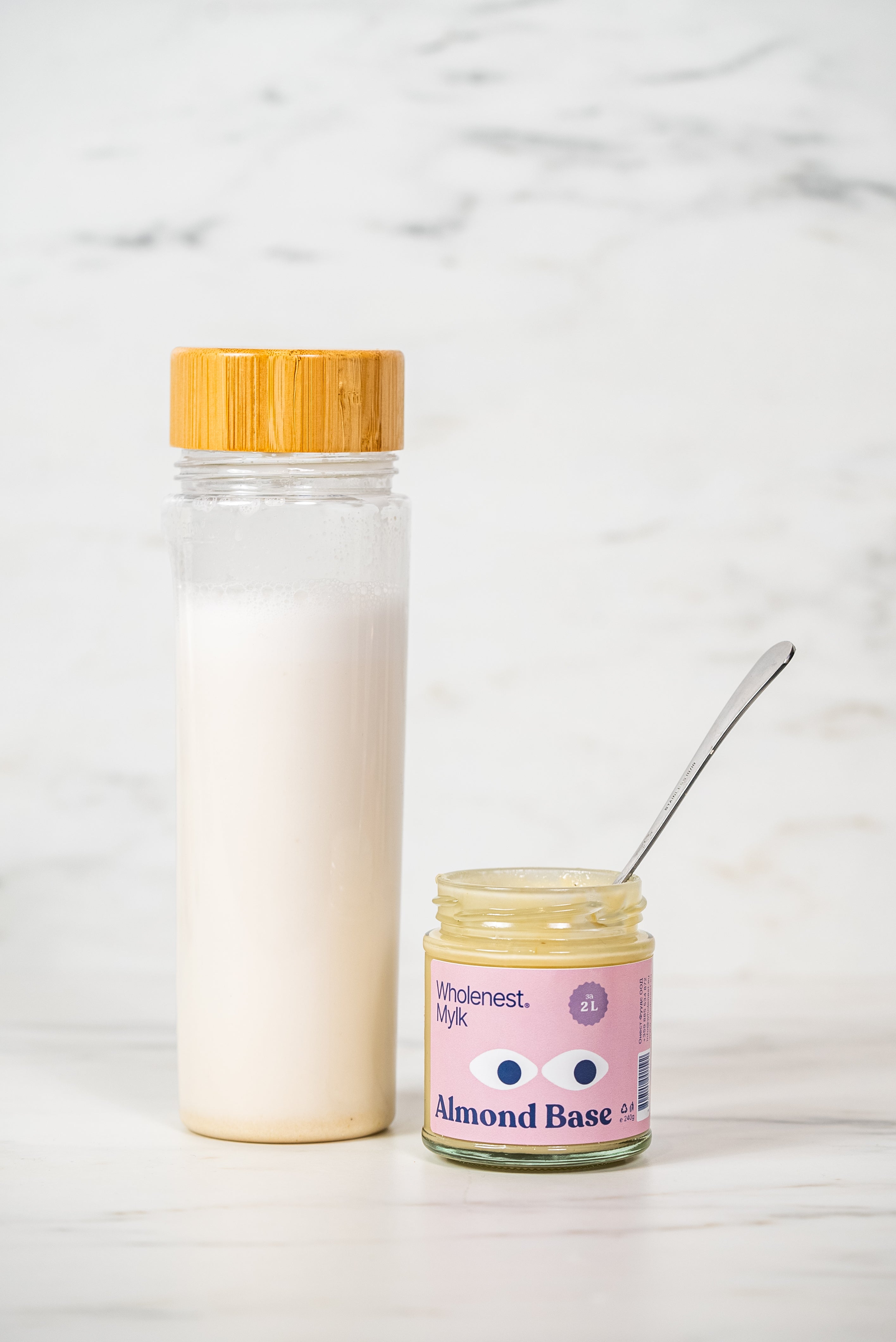 База за Бадемова Напитка